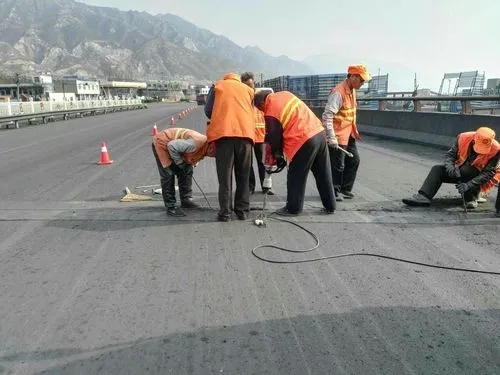 榆社道路桥梁病害治理